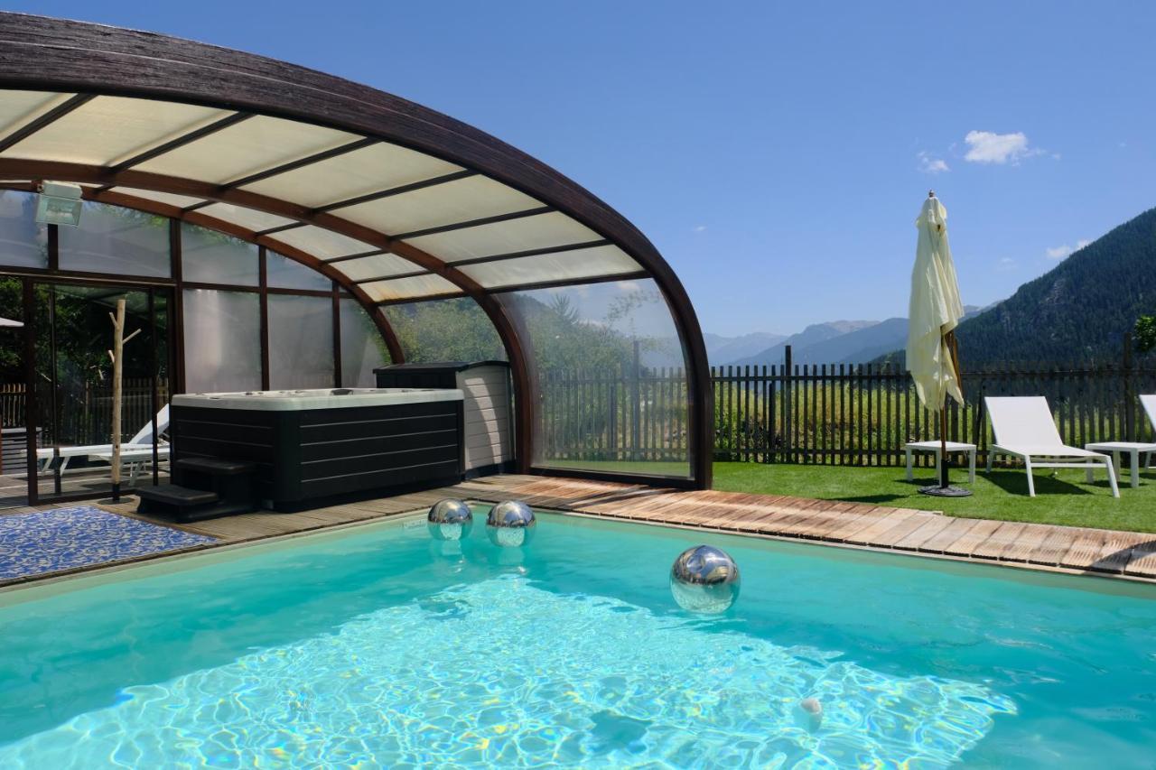 Hotel Le Chalet D'Auron Restaurant Et Spa Exteriör bild